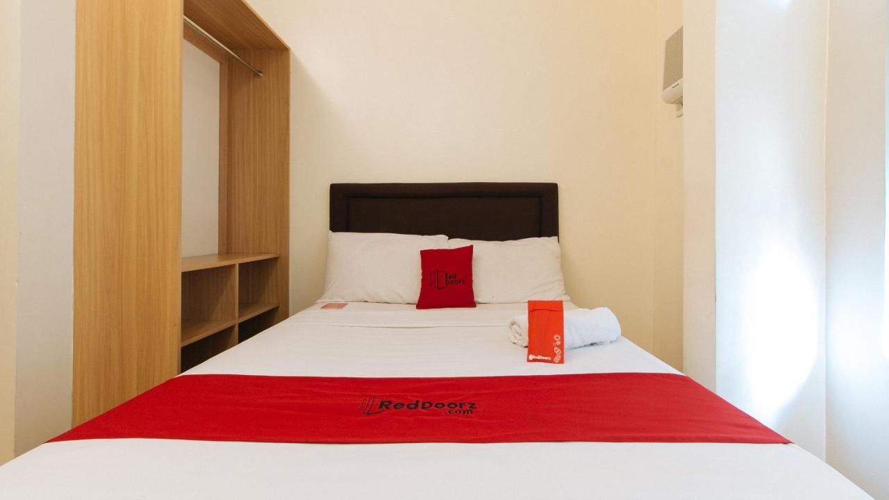 San Juan  Reddoorz Plus @ A Rita Street San Juan מראה חיצוני תמונה